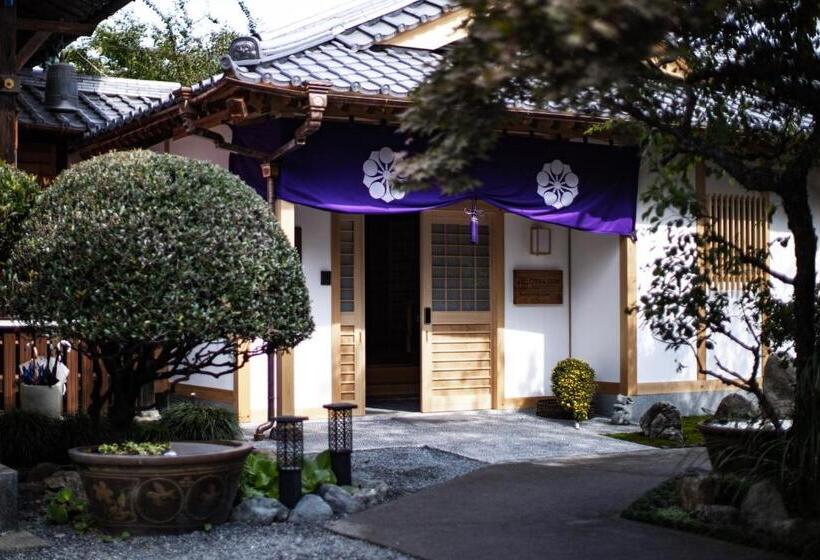 Pension 宿坊 観音院 Temple Hotel Kannonin