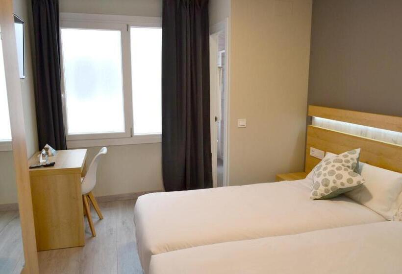 بنسيون Alda Catedral