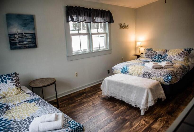 펜션 Brook Road Inn