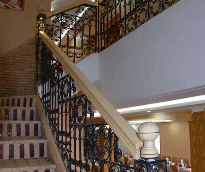 פנסיון Canyon Dades