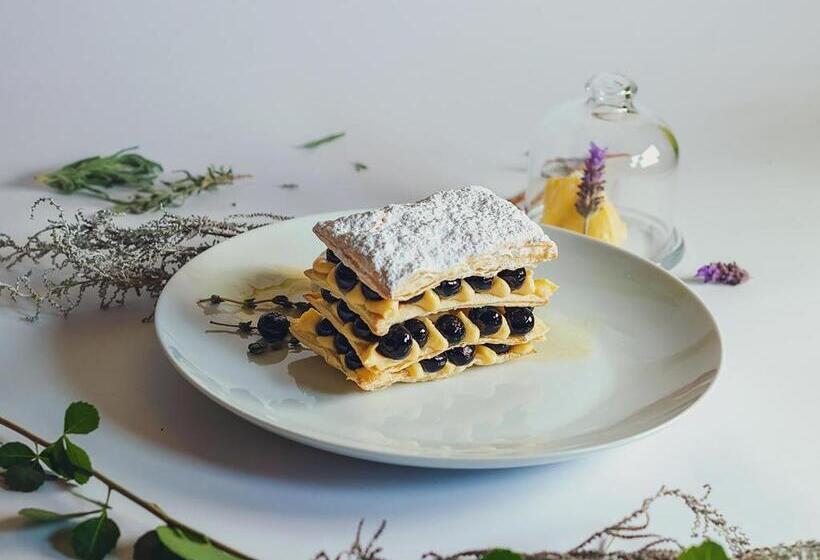 펜션 Cussonia Country Home