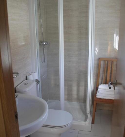 پانسیون Hostal Francisco Salinas