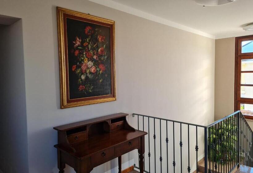 ペンション Manfredi Ristorante Con Alloggio