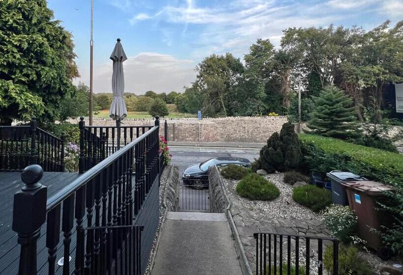 膳宿费 Roost Hill Guest House Free Parking