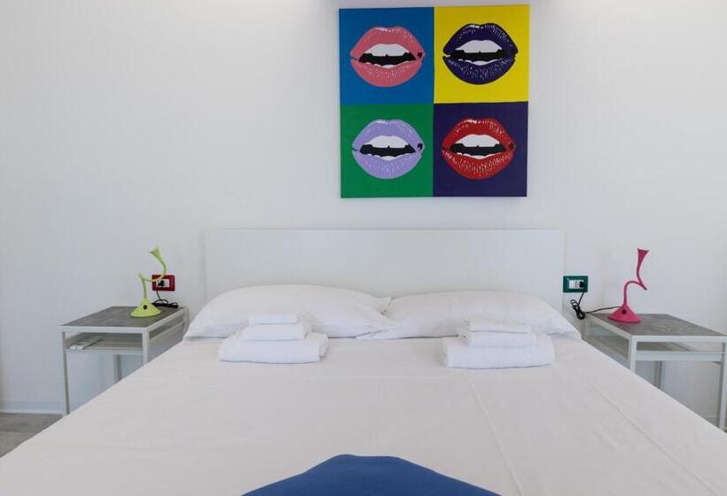 Пансион Valmontone Travel Rooms