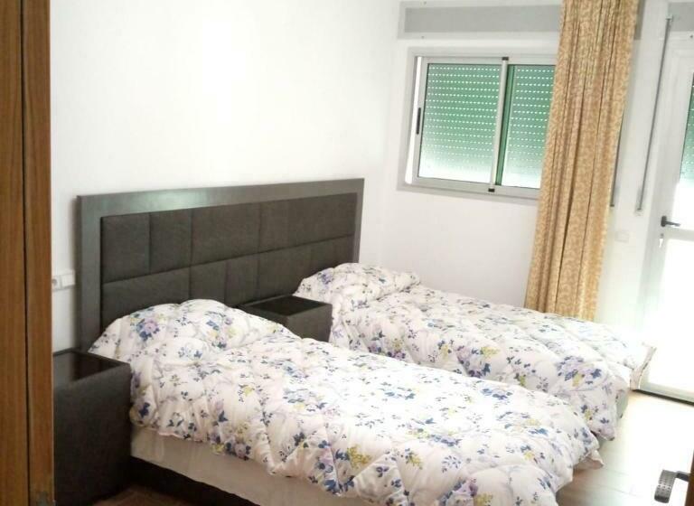 Residence Akram M Diq