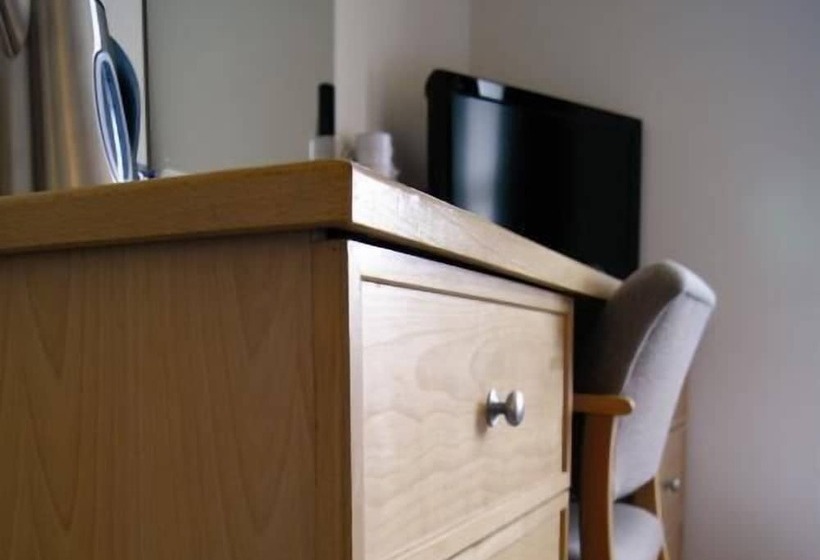 Anchorage Hotel & Spa