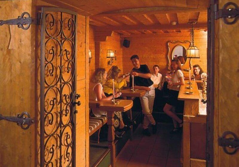 Berghotel Basur   Das Schihotel Am Arlberg