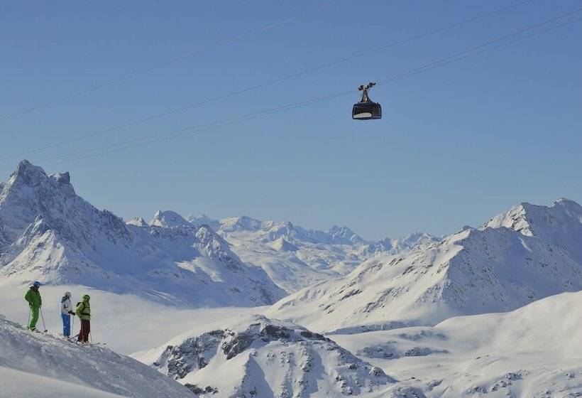 Berghotel Basur   Das Schihotel Am Arlberg