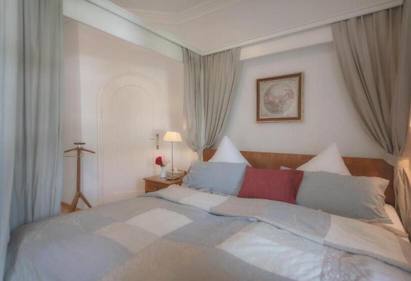 Schlossgut Oberambach Biohotel Und Vitalzentrum