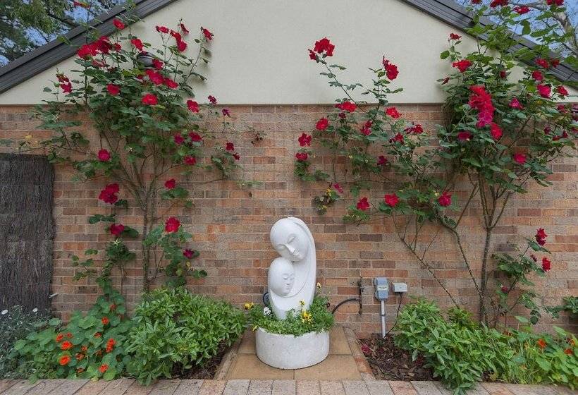 Bungunyah Apartments