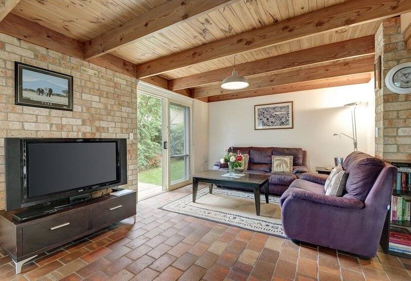 Bungunyah Apartments