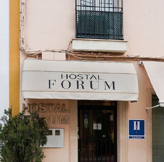 Hostal Forum