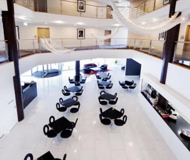 Отель Adina Serviced Apartments Canberra, Dickson