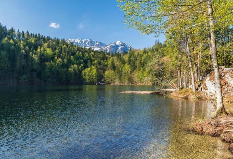 فندق Alpenparks Hagan Lodge Altaussee