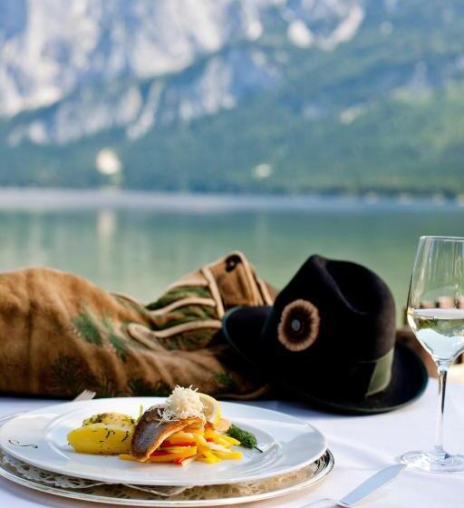 فندق Alpenparks Hagan Lodge Altaussee