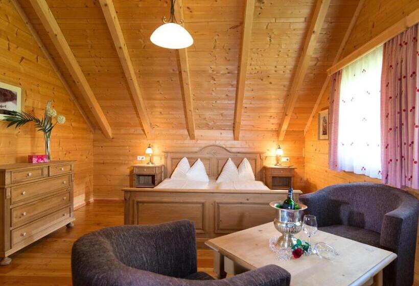 فندق Alpenparks Hagan Lodge Altaussee
