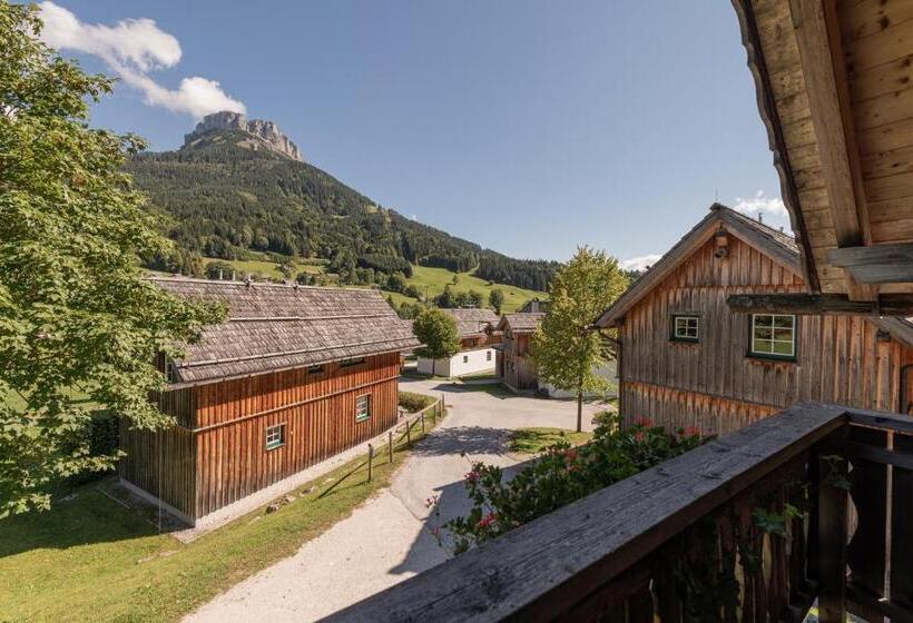 فندق Alpenparks Hagan Lodge Altaussee