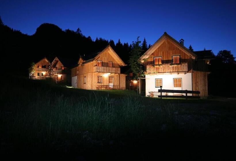 فندق Alpenparks Hagan Lodge Altaussee