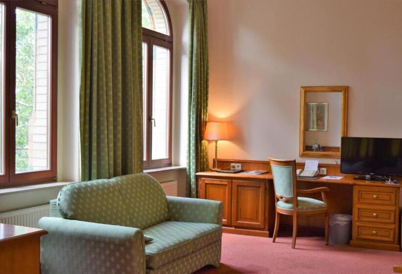 בית מלון כפרי Artushof