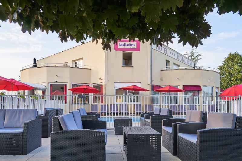 فندق Authentic By Balladins Dijon / Marsannaylacote