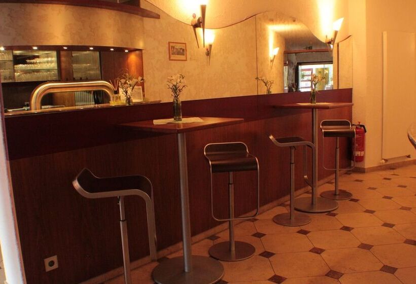 ホテル Blauer Wolf