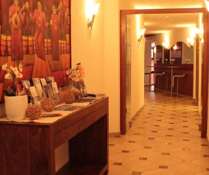 ホテル Blauer Wolf