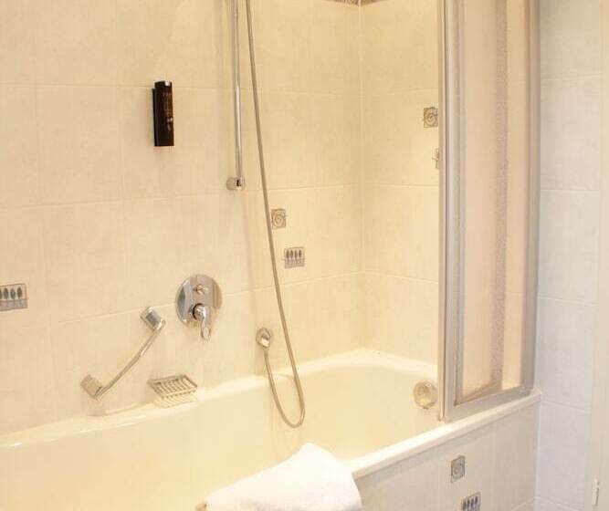 ホテル Blauer Wolf