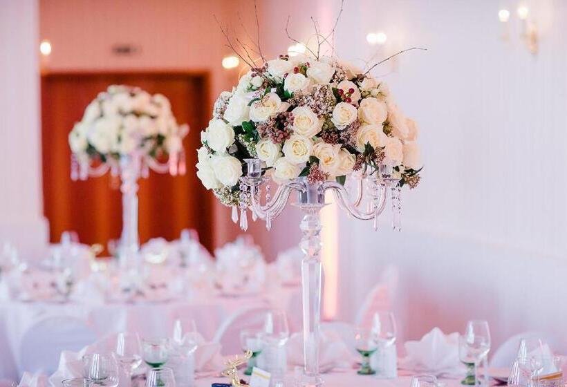 ホテル Schieferhof   Glaslust