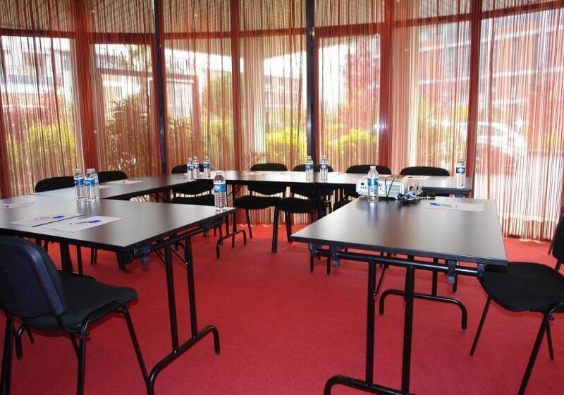 Brit Hotel Du Stade Rennes Ouest