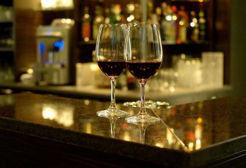 Central Regensburg Citycentre, Sure Hotel Collection By Best Western