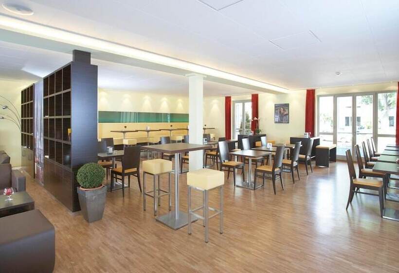 Central Regensburg Citycentre, Sure Hotel Collection By Best Western