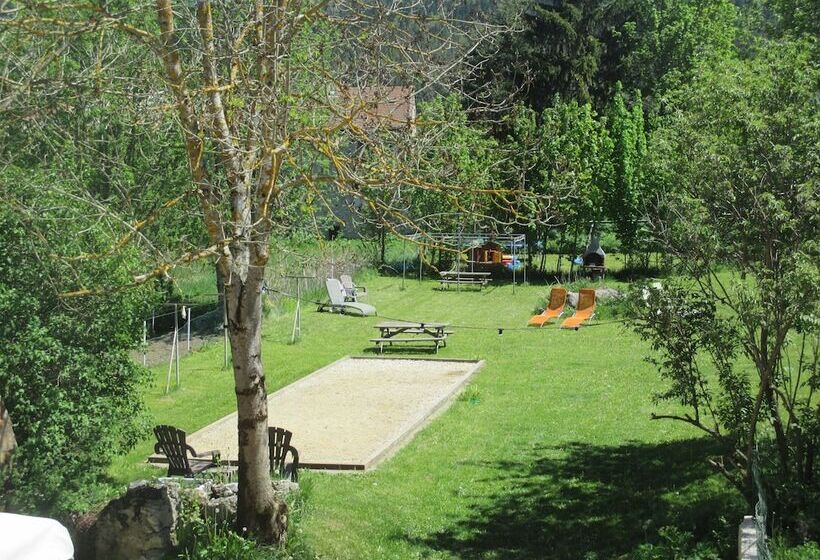 בית מלון כפרי Chateau De Camurac