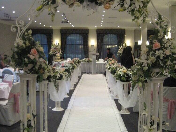 בית מלון כפרי Checkers Resort