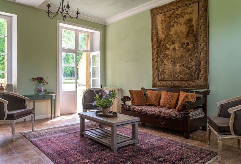 호텔 Château De La Buronnière