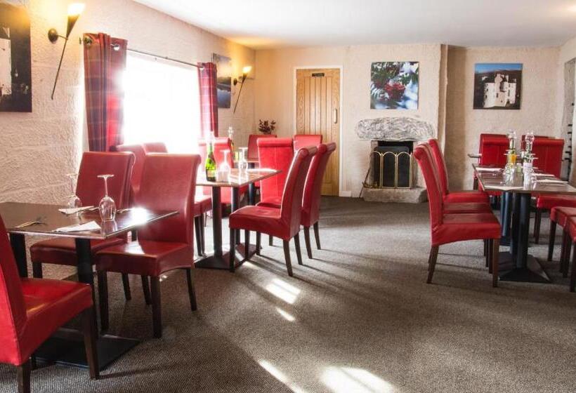 The Clachan Hotel, Lochearnhead