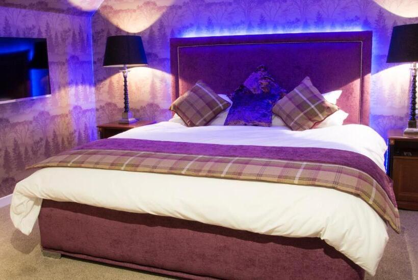 The Clachan Hotel, Lochearnhead