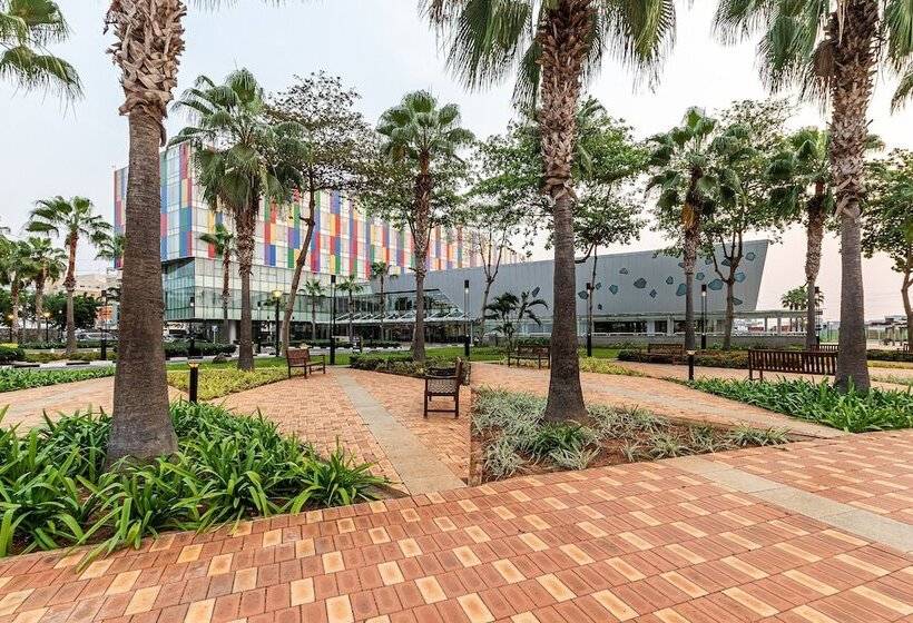 هتل De Convenções De Talatona