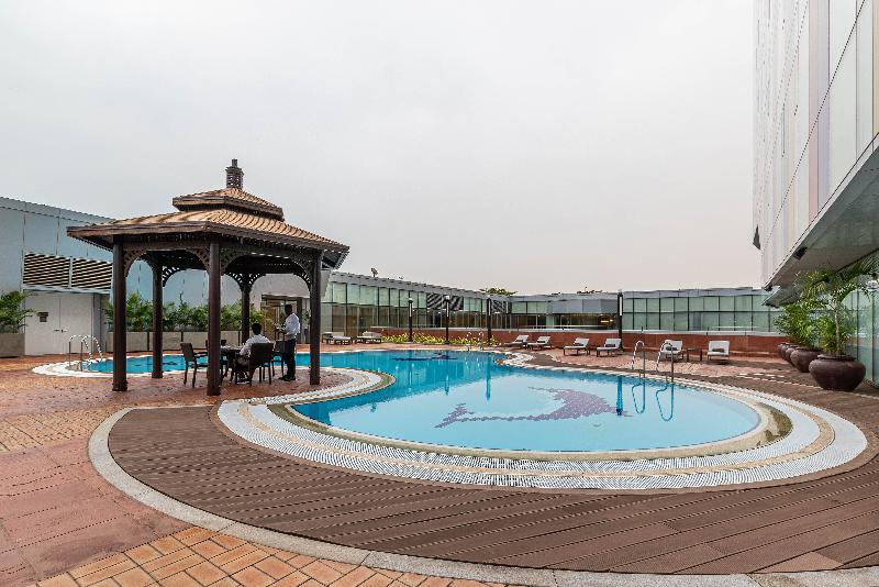 هتل De Convenções De Talatona