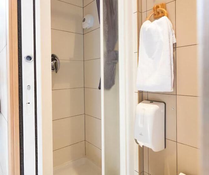 Отель Hôtel De La Paix