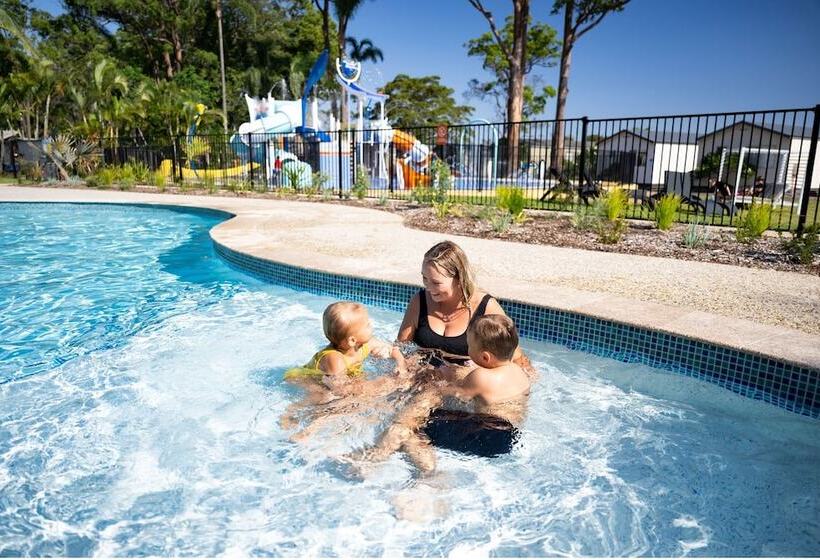 Отель Discovery Parks   Forster