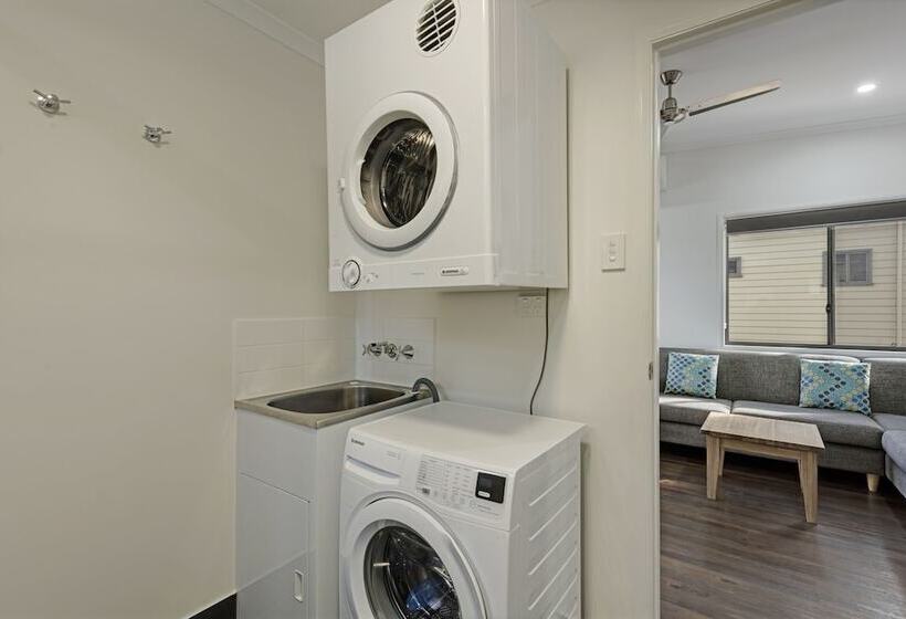 בית מלון כפרי Discovery Parks   Forster