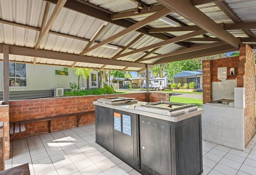 בית מלון כפרי Discovery Parks   Moama West