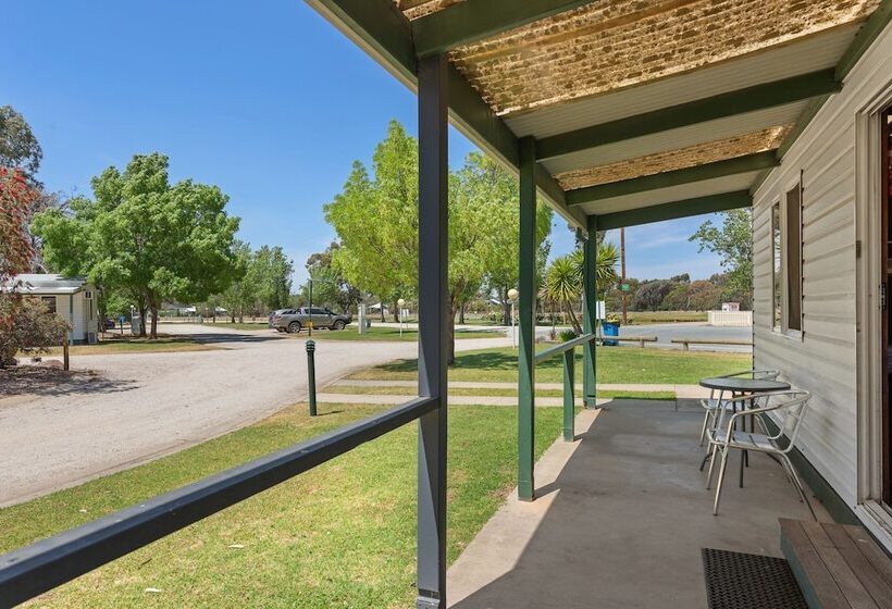 בית מלון כפרי Discovery Parks   Moama West