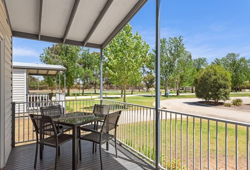 בית מלון כפרי Discovery Parks   Moama West