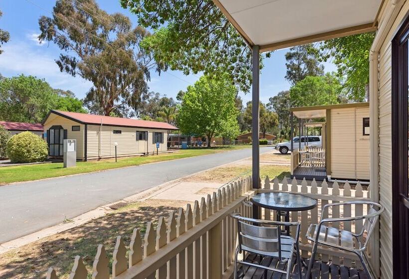 בית מלון כפרי Discovery Parks   Moama West