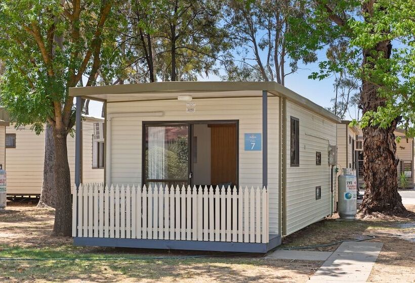 בית מלון כפרי Discovery Parks   Moama West