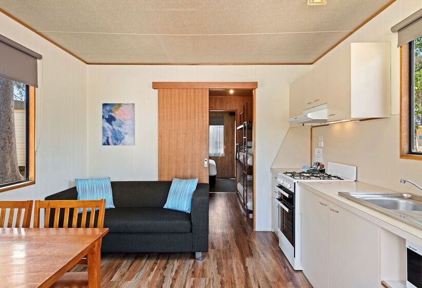 בית מלון כפרי Discovery Parks   Moama West