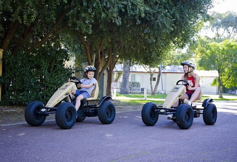 هتل Discovery Parks  Woodman Point