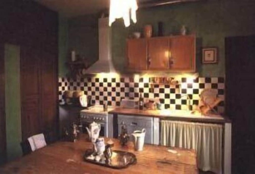 בית מלון כפרי Domaine Grand Guilhem